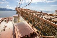Navio carrega quase 108 mil toneladas de farelo de soja e deve quebrar recorde no Porto de Paranaguá