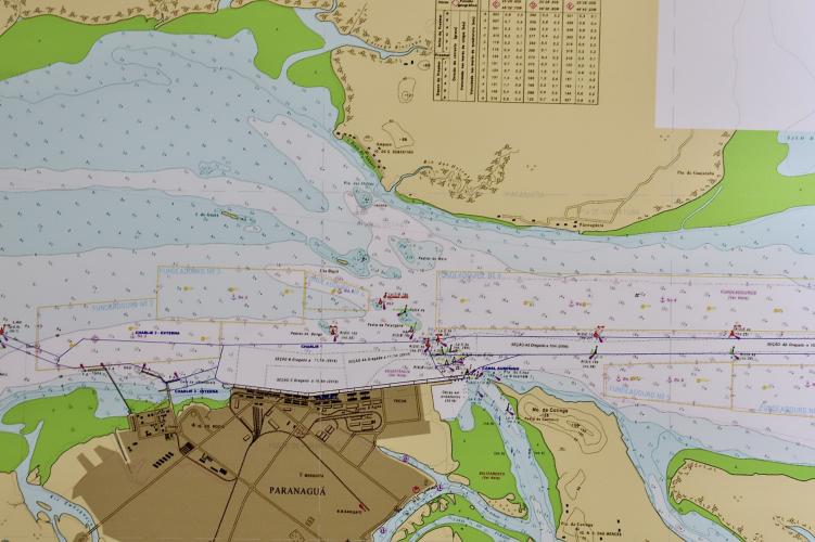 Projeto Executivo vai definir etapas e métodos para remoção do complexo de rochas que fica submerso na região do Porto de Paranaguá. Conhecido como Pedra da Palangana, está localizado na área de manobra, limitando a capacidade e o tráfego dos navios na entrada da baía.