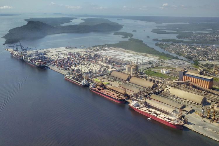 Presidente da empresa pública, Luiz Fernando Garcia explicou o projeto de concessão do Canal da Galheta e os possíveis benefícios da entrega para a iniciativa privada, em eventos virtuais, nesta terça-feira (11).