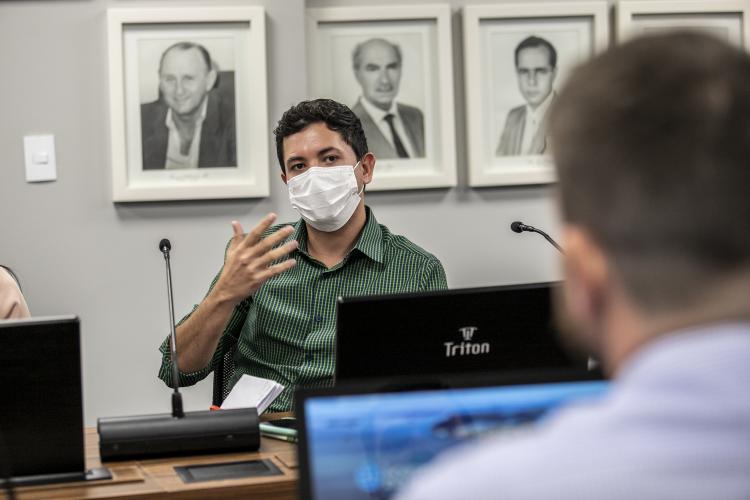 A gestão da Portos do Paraná segue sendo exemplo para portos de Norte a Sul do Brasil. Nesta quinta-feira (27), a empresa pública paranaense recebeu representantes da equipe técnica da Companhia Docas do Pará (CDP). O motivo da visita foi conhecer o caminho trilhado pelo Estado para a conquista da descentralização.