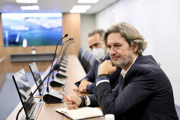 Portos paranaenses são os primeiros da América Latina a adotar uma solução baseada na colaboração entre os diversos atores envolvidos na atracação e desatracação dos navios para otimizar o gerenciamento das operações portuárias.