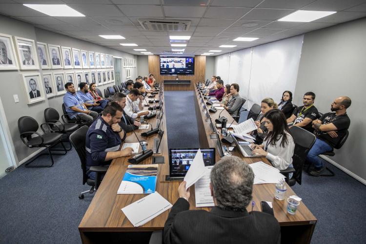 Com duas áreas portuárias prestes a serem leiloadas, Paraná prevê investimentos de R$ 1,2 bilhão