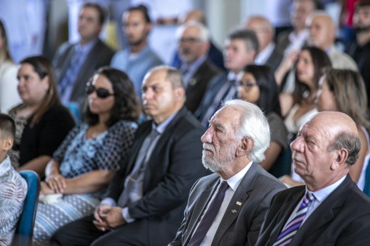 Capitania dos Portos do Paraná tem novo comando Em cerimônia realizada nesta sexta-feira (13), o capitão de mar e guerra André Luiz Morais de Vasconcelos passou a função ao Capitão de Fragata Anderson Brito de Melo.