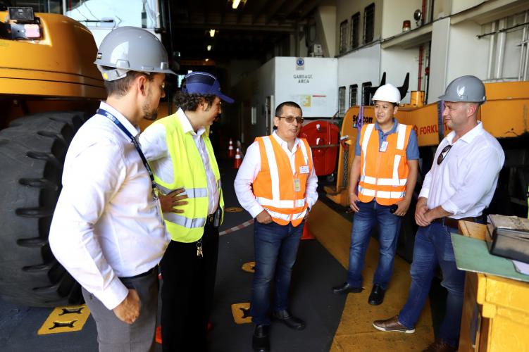 Porto de Paranaguá entra na rota de navio gigante do grupo italiano Grimaldi