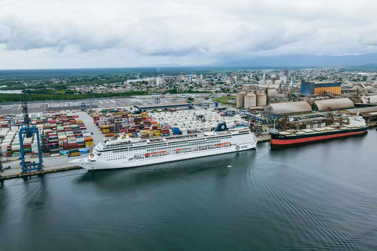 No aniversário de Paranaguá, Portos do Paraná comemora 88 anos de relação com a cidade