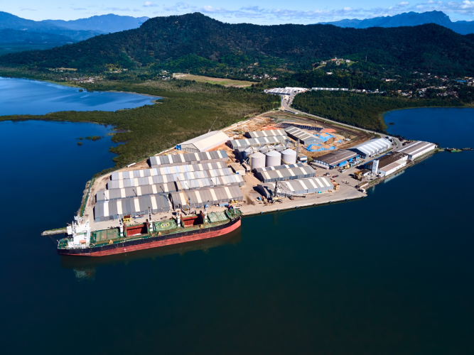 Calado operacional do Porto Ponta do Félix aumenta para 9,15 metros