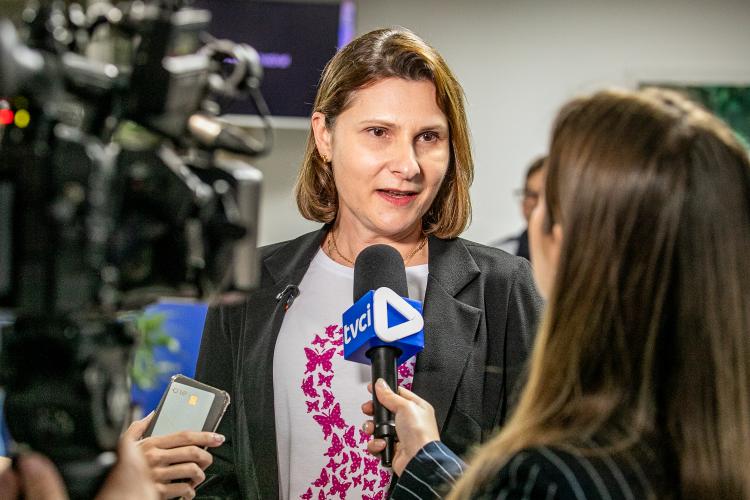 Porto de Paranaguá celebra 90 anos com exposição fotográfica dos colaboradores