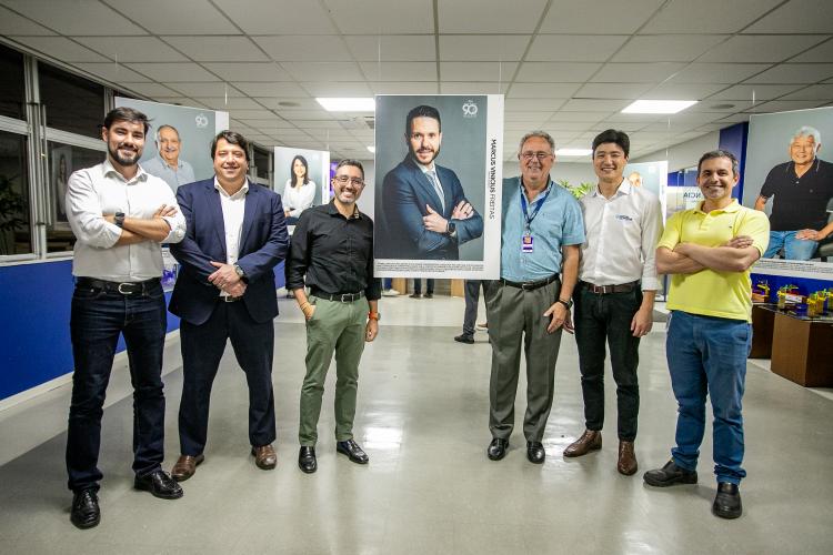 Porto de Paranaguá celebra 90 anos com exposição fotográfica dos colaboradores