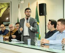 Autorizadas as obras de reparo e melhoria em trapiches na Ilha do Mel. São as estruturas de Encantadas e Nova Brasília. Contratação inclui o fornecimento de todo o material, mão de obra, equipamentos e ferramentas.