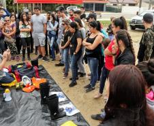 Curso promovido pela Diretoria de Meio Ambiente, em parceria com a empresa responsável pela Defesa Ambiental dos Portos paranaenses, atende 50 moradores da Ponta da Pita. 