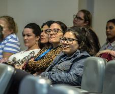 Psicóloga faz palestra às mulheres da Portos do Paraná