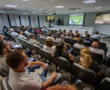 Objetivo é construir uma relação de maior confiança com investidores e clientes, buscando mais transparência, ética e integridade no serviço público. Nesta segunda-feira (28), funcionários participaram de uma palestra com o controlador-geral do Estado, Raul Siqueira. 