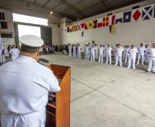 Luiz Fernando Garcia recebeu a medalha Amigo da Marinha, em reconhecimento aos serviços da autoridade portuária na manutenção da segurança da navegação pelos Portos do Paraná