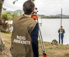 O cuidado com o Meio Ambiente também marcou o ano nos portos paranaenses, que foram a única autoridade portuária do mundo a palestrar em evento da COP25, em Madri. O Porto de Paranaguá também se manteve na liderança dos maiores portos do Brasil no Índice de Desempenho Ambiental da Agência Nacional de Transportes Aquaviários (ANTAQ). 