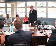 Grupo de trabalho debate propostas para reduzir o tempo dos processos de exportação e importação no Porto de Paranaguá, com a implantação de um sistema comunitário.