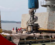 Diante deste período sem precedentes, com impactos tão profundos na saúde e economia mundial, os Portos do Paraná estão trabalhando 24 horas, nos sete dias da semana, para continuar alimentando o Brasil. 