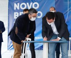 Obra foi inaugurada pelo governador Ratinho Junior. Investimentos da Portos do Paraná somam R$ 201,7 milhões. Também foi assinada a contratação das obras de derrocagem, para aumentar a profundidade do calado, e a autorização para investimentos que irão para ampliar a exportação de açúcar. 