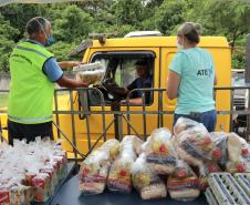 De janeiro a agosto, cerca de 350 mil caminhões passaram pelo porto paranaense. Os caminhoneiros, que não pararam durante a pandemia de Covid-19, são responsáveis por 84% das movimentações de produtos que chegam ou saem do Paraná via portos