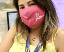 Para lembrar da importância de cuidar-se, como parte do empodeiramento delas, esta semana, a empresa pública distribuiu às quase 80 mulheres do quadro, máscaras cor de rosa, com um convite para a palestra, que encerra a ação na próxima quinta-feira, dia 29.