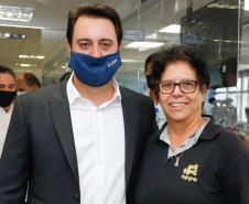 Faltando ainda um mês para acabar o ano, Paranaguá e Antonina batem recorde de 53,3 milhões de toneladas de cargas movimentadas – o maior volume da história. Ratinho Junior acompanhou a contagem regressiva e comemorou com os trabalhadores. 