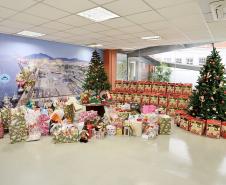 Natal Voluntário faz a alegria de 126 crianças em Paranaguá e Antonina