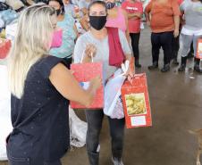Natal Voluntário faz a alegria de 126 crianças em Paranaguá e Antonina