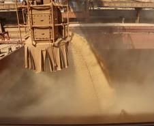 Previsão é movimentar cerca de 6 milhões de toneladas de granéis sólidos. Para isso, objetivo é ter máxima produtividade nos três berços a leste do cais e o do corredor oeste.