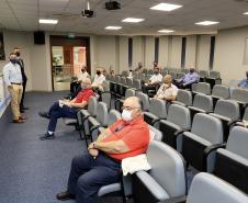 A Portos do Paraná encerrou nesta quarta-feira, dia 27, a entrega das homenagens aos colaboradores com mais tempo de empresa. Foram 38 portuários que receberam uma placa de agradecimento pelos mais de 40 anos de dedicação à empresa pública.