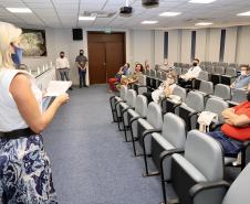 A Portos do Paraná encerrou nesta quarta-feira, dia 27, a entrega das homenagens aos colaboradores com mais tempo de empresa. Foram 38 portuários que receberam uma placa de agradecimento pelos mais de 40 anos de dedicação à empresa pública.