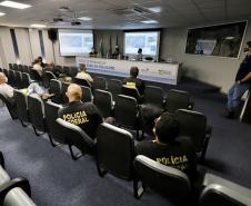 A Portos do Paraná compartilha com a Polícia Federal os dados obtidos nos 27  programas de monitoramentos ambientais. As informações colaboram com a operação “30 Days at Sea 3.0” (30 Dias no Mar) da International Criminal Police Organization - INTERPOL. A ação envolve cerca de 60 países e tem como foco principal o combate à poluição marítima.