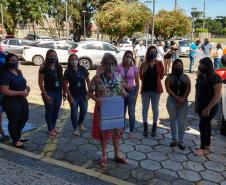 Assistente social e pedagoga da Portos do Paraná ganhou homenagem dos colegas de Recursos Humanos