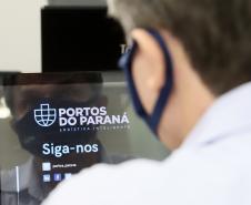 O diretor-geral Eduardo Nery e a diretora interina Gabriela Costa conheceram os planos de ampliação do terminal paranaense e o sistema do Corredor de Exportações, único no Brasil.