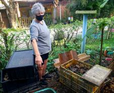 Projeto é gratuito, tem início com ensinamentos sobre compostagem e qualquer morador das comunidades isoladas das áreas de abrangência dos portos paranaenses pode participar