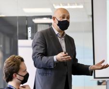 Os workshops tiveram como objetivo instrumentalizar gerentes e a Equipe da Gestão da Mudança com técnicas de patrocínio, comunicação, remoção de barreiras e atividades de elaboração de planos de ação para apoiar a implantação do projeto Orgulho de Ser Portos do Paraná.