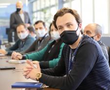 Os workshops tiveram como objetivo instrumentalizar gerentes e a Equipe da Gestão da Mudança com técnicas de patrocínio, comunicação, remoção de barreiras e atividades de elaboração de planos de ação para apoiar a implantação do projeto Orgulho de Ser Portos do Paraná.