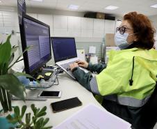 Cada vez mais, moradores dos municípios da região reforçam o time de cuidado permanente com o Meio Ambiente nos Portos de Paranaguá e Antonina. 