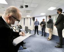 Comitiva do porto catarinense visitou estrutura paranaense e conheceu um pouco mais sobre a gestão e a operação portuária adotadas em Paranaguá e Antonina.
