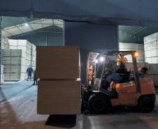 Opção dos exportadores é para driblar a falta de contêineres no mundo. Porto de Paranaguá tem tradição, estrutura de qualidade e operadores qualificados para a operação.