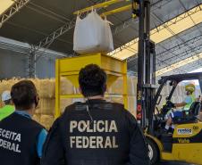 Ação conjunta reuniu Receita Federal, Polícia Militar e Unidade Administrativa de Segurança Portuária