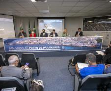 Ministro do TST debate trabalho portuário em seminário na Portos do Paraná