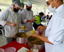 Evento do programa Porto em Ação ofereceu testes de glicemia, aferição de glicose, corte de cabelo, distribuição de kits de jogos lúdicos, atividades físicas e orientações da Marinha e Guarda Portuária.