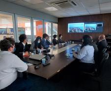 Portos do Paraná apresenta projetos de expansão a grupo internacional de investidores