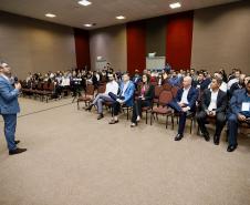 Portos do Paraná apresentam diferenciais competitivos no Meeting Comex 2022 -