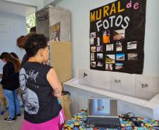  Ação pioneira aconteceu em Encantadas, na Ilha do Mel, e é alusiva à Semana Nacional do Museu. Entre os objetos expostos, estão fotos, máquinas antigas, obras de arte, artefatos artísticos, peças de navios