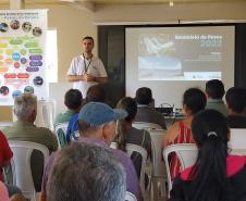 Evento que acontece na Ilha de Amparo já passou por Antonina, Ilha dos Valadares, Eufrasina e Guaraqueçaba. Objetivo é apresentar aos pescadores os dados de produção levantados através de monitoramentos realizados pela empresa pública.