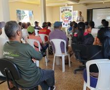 Evento que acontece na Ilha de Amparo já passou por Antonina, Ilha dos Valadares, Eufrasina e Guaraqueçaba. Objetivo é apresentar aos pescadores os dados de produção levantados através de monitoramentos realizados pela empresa pública.