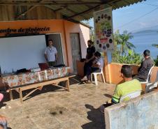 Evento que acontece na Ilha de Amparo já passou por Antonina, Ilha dos Valadares, Eufrasina e Guaraqueçaba. Objetivo é apresentar aos pescadores os dados de produção levantados através de monitoramentos realizados pela empresa pública.