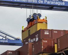Setembro foi de alta nas exportações pelos portos paranaenses