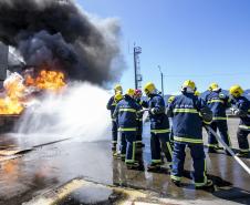 Brigada de Emergência da Portos do Paraná recebe treinamento de nível avançado