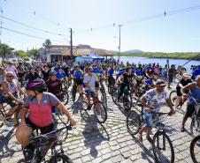 A festa também contou com um passeio ciclístico. Milhares de pessoas participaram das comemorações, ressaltando o fortalecimento da relação do porto com a cidade, seja através de investimentos, de ações sociais, educacionais e recreativas.